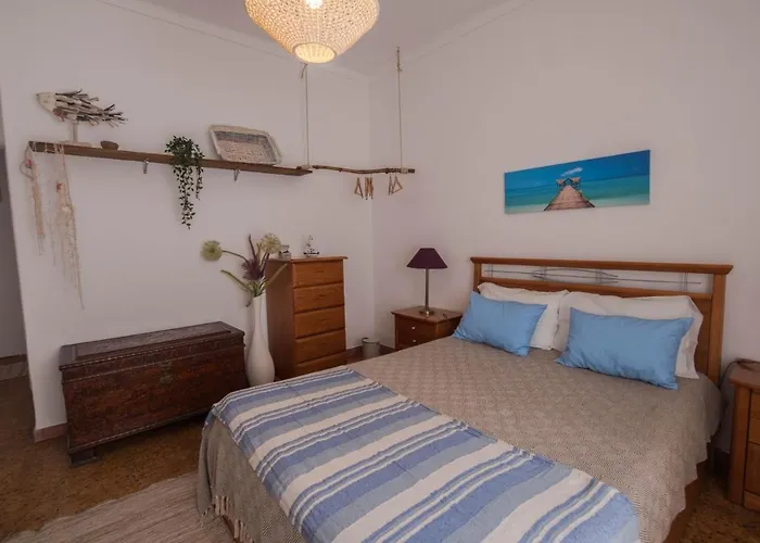 Casa Do Mar - Big Wave Spotter House נאזרה