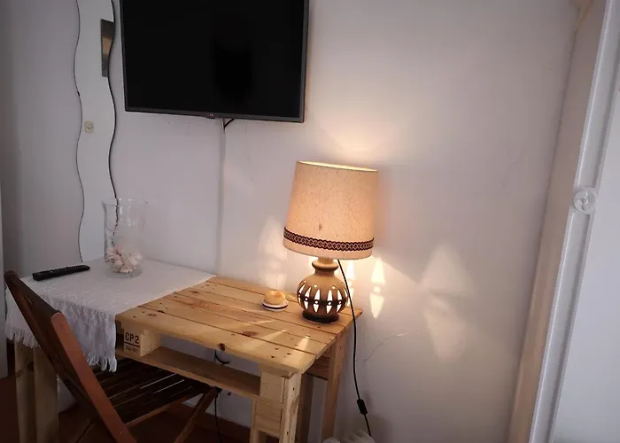 בית הארחה Casa Do Mar - Big Wave Spotter House נאזרה