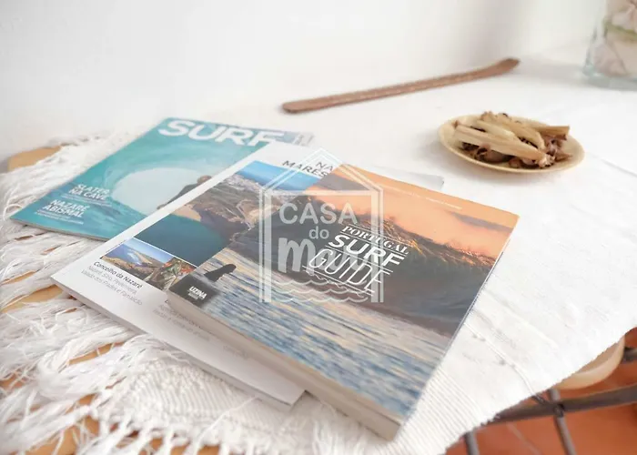 בית הארחה Casa Do Mar - Big Wave Spotter House נאזרה