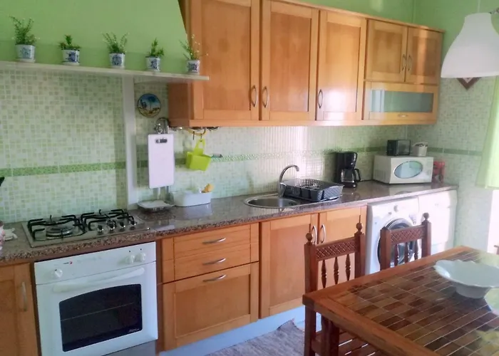 Casa Do Mar - Big Wave Spotter House נאזרה